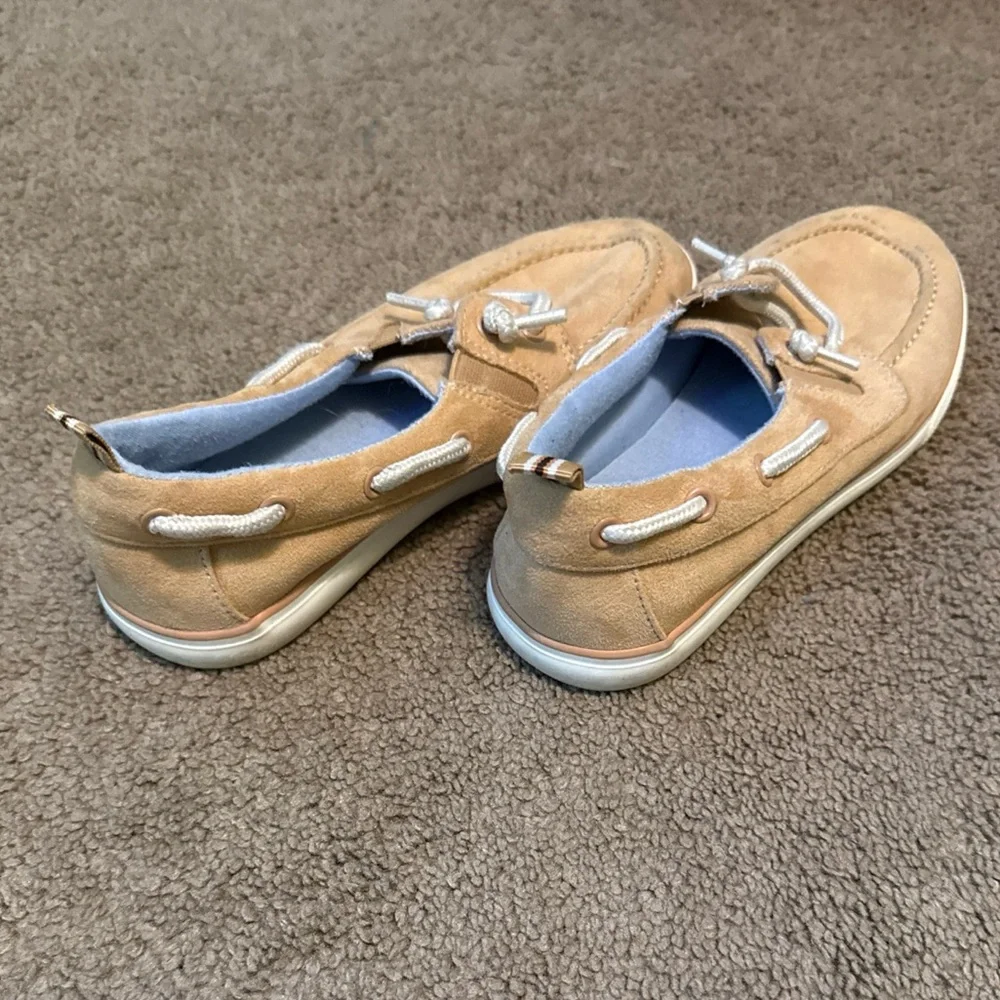 Cat & Jack Boy's Reece Slip On Boat Shoes Beige Size 2 Boat Shoes